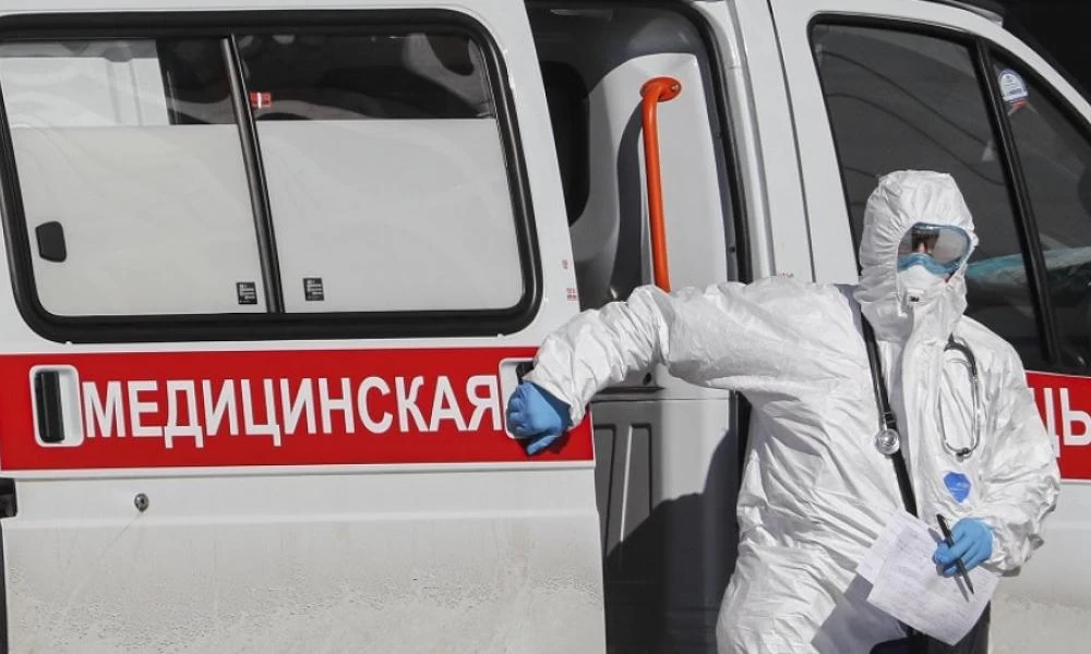 Ρωσία: 17.856 νέα κρούσματα και 790 θάνατοι το τελευταίο 24ωρο